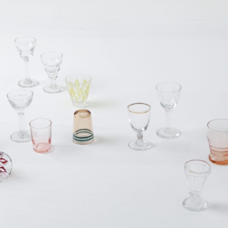 Shot Glasses Patricia Mismatching | The Patricia shot glasses are numerous, charming glasses that we rent out. Each shot glass is individual in shape and colour. Together the shot glasses create a very classy, colourful picture at your event. | gotvintage Rental & Event Design
