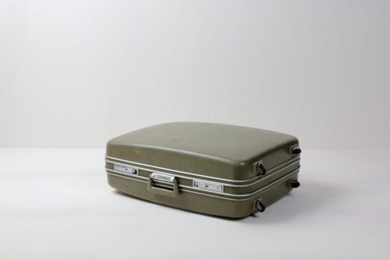 Rental of cases, boxes, trunks