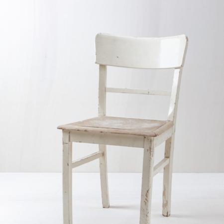 Chairs in Shabby Chic Look for rent