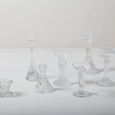 Candle Holder Baradero Glass | The mismatching glass candleholders are a noble table decoration for weddings and fine dinner parties. We rent the Baradero candleholders in different sizes. The corresponding candles you would have to request and rent from us separately. | gotvintage Rental & Event Design