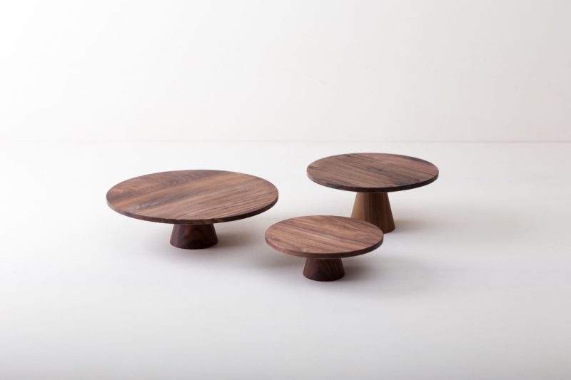  | The noble wooden cake stands Leonor in Wabi-Sabi style are perfect for presenting and serving cakes, cupcakes, sushi and other specialties. They are made of selected walnut wood and coated with beeswax, naturally food safe.
This cake stand is available in different sizes and also as the same model Alba from original terracotta, this is covered with shiny lacquer. They can be wonderfully combined and varied. | 