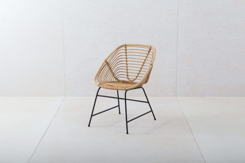 Furniture rental, Rental of wicker and wooden chairs, Vintage Modern