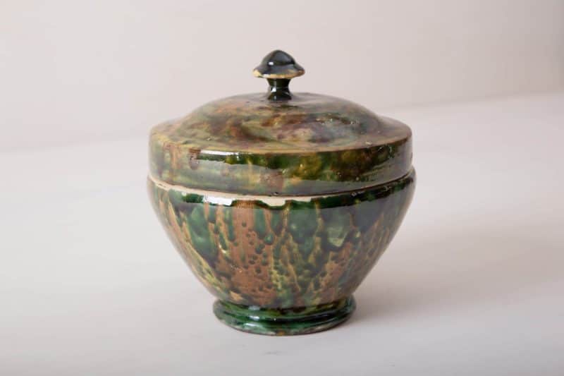  | These unique vases of the series Punca are individually and interestingly colored. Together they give a wonderful and unique impression and look great in autumn as well as in summer decoration set ups. Whether as a vase for a great autumn or cornflower bouquet or as a candy box on the buffet vase Punca is diverse and occasionally a different look.Green marbled ceramics, the old technique of marble glaze is very popular in southern Italy. The bowl dates back to the 1930s and has been used t... | 