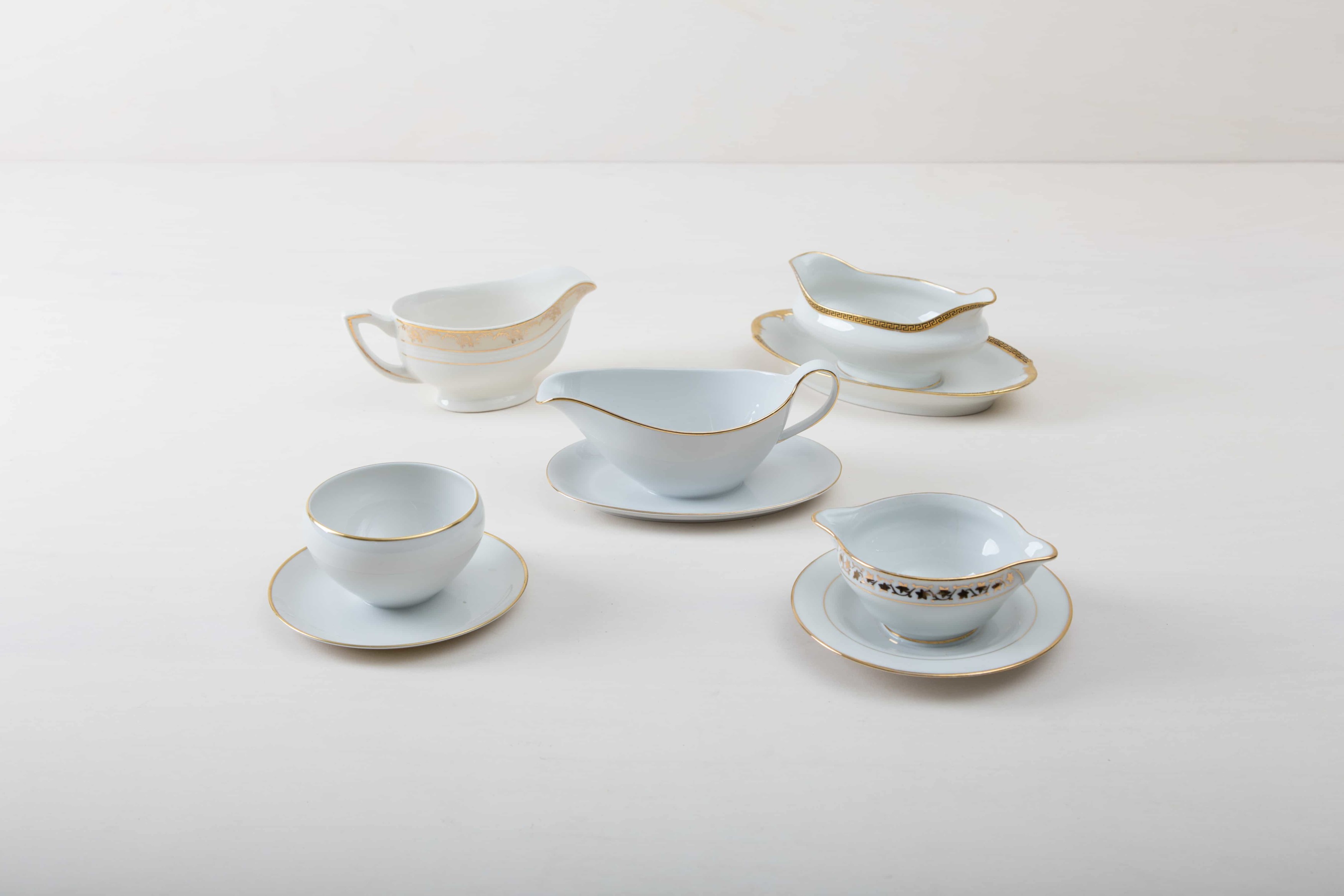 Rent Vintage Porcelain, tableware Berlin